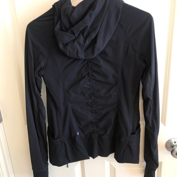 Lululemon Reversible Black Zip Up 6 - Picture 2 of 6